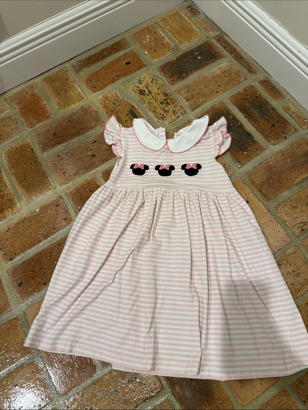 Smocked Flamingo Pink Stripe Minnie Mouse Dress Size 6 Disney